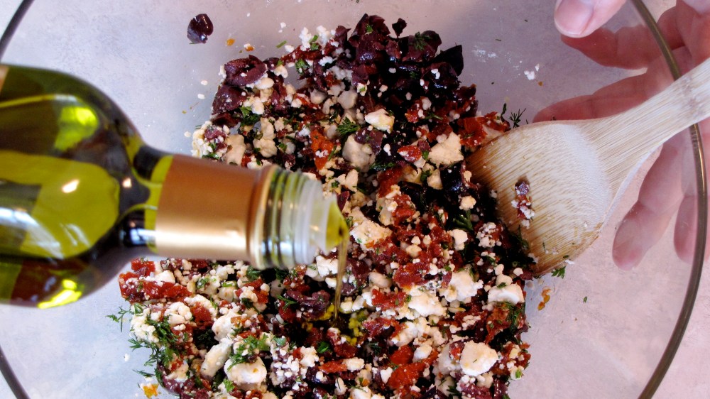 feta-salsa-olive-oil